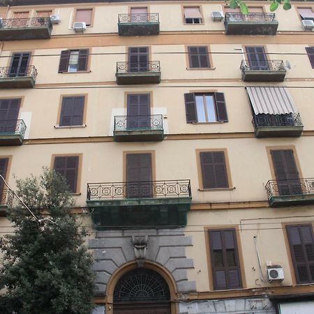 B&B Le Porte Di Napoli المظهر الخارجي الصورة
