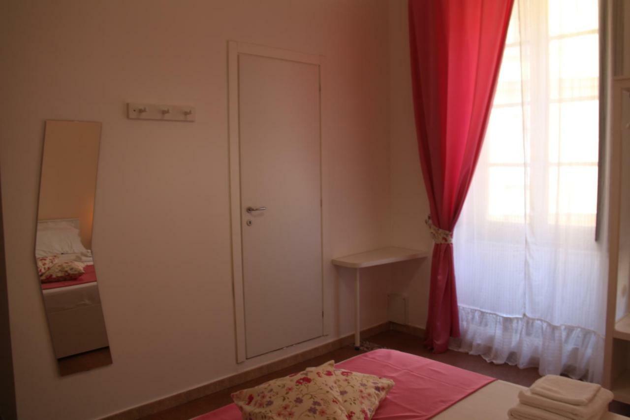 B&B Le Porte Di Napoli المظهر الخارجي الصورة