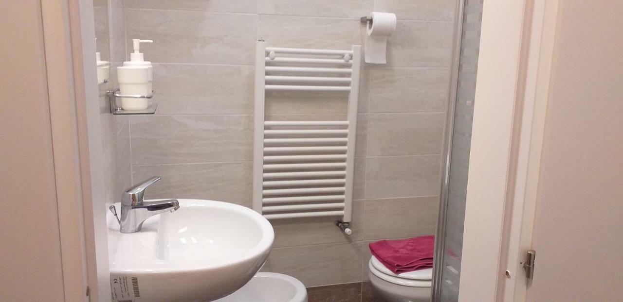 B&B Le Porte Di Napoli المظهر الخارجي الصورة
